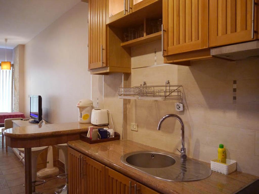 Apartments At View Talay Pattaya Exterior foto